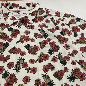 Tommy Bahama Shirt Mens XL The Veracruz Cay Floral Hawaiian Guitar Pineapple